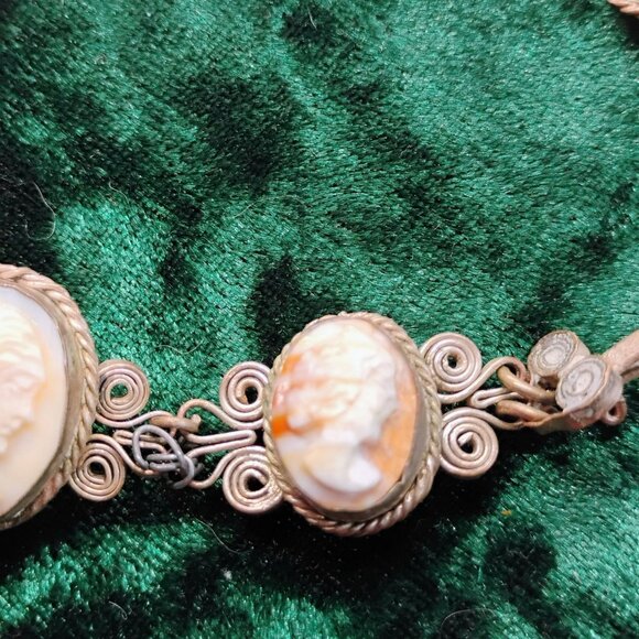 Antique/Vintage Silver Filigree Carved Shell Cameo Bracelet 8" - Picture 5 of 14